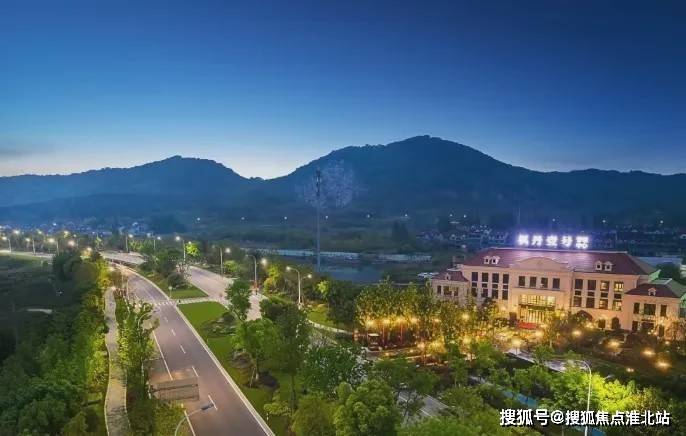 鹤岗房屋出租最新信息及自然美景探索之旅，寻找内心平静的旅程