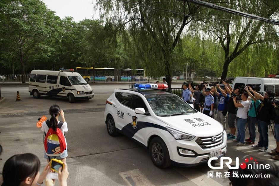 余华英囚车进入法院全程解析，从入门到进阶的实用指南