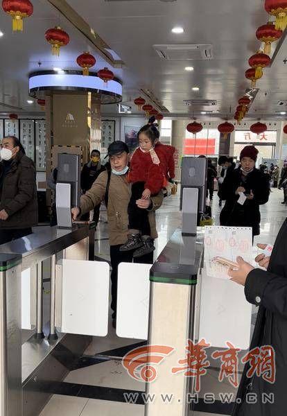 客运站投资2亿建成三年无人问津，何去何从的难题？