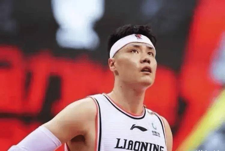 杨鸣谈郭艾伦离开辽篮，离别与期待的心声