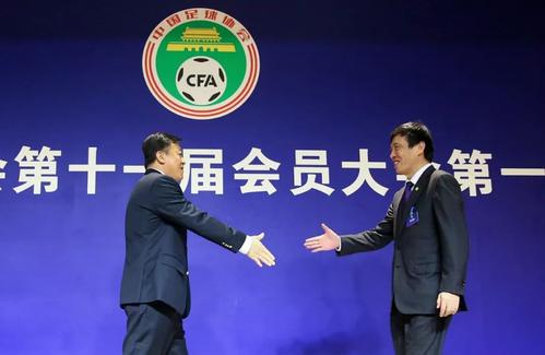 足协将召开反思讲堂，面对0-7失利，探讨中日足球差距与未来挑战