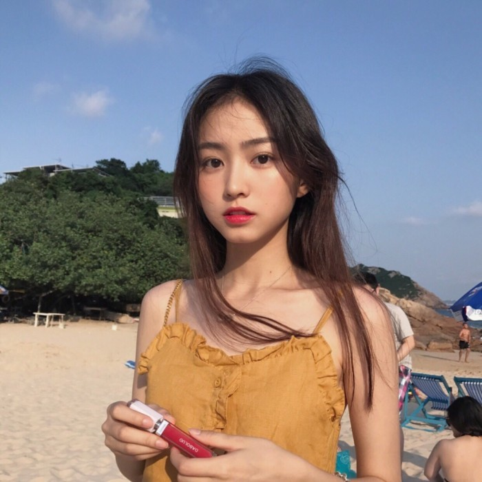 最新头像大全女，友情与陪伴的温馨故事集锦