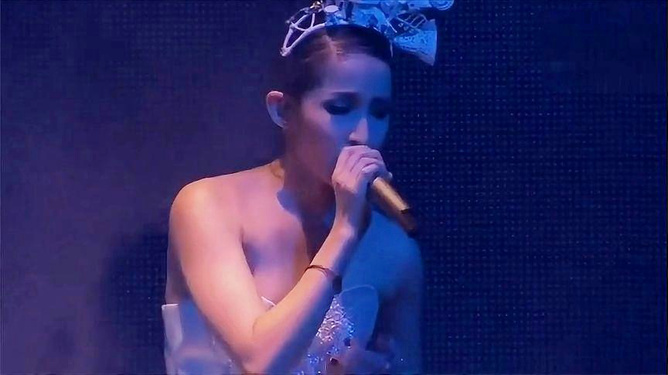 萧亚轩最新演唱会，闪耀星光的音乐狂欢之夜