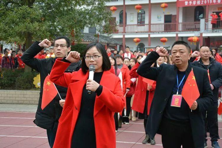 最新网络歌曲试听，旋律中的自信与成就力量探寻